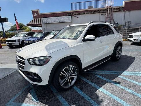 Used 2020 Mercedes-Benz GLE 350 w/ Premium Package image 13