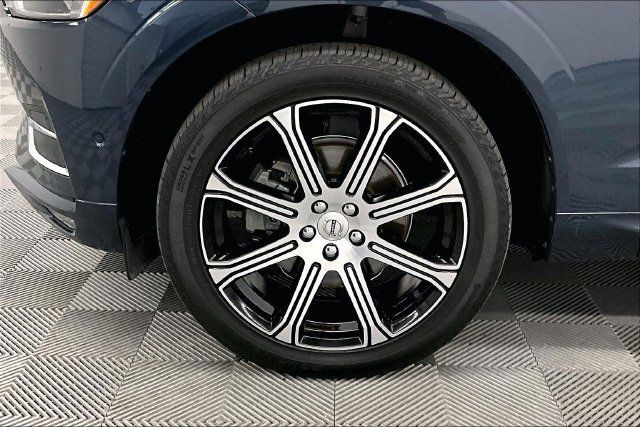 Used 2021 Volvo XC60 T5 Inscription w/ Advanced Package AWD/4WD image 10