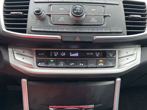 Used 2013 Honda Accord LX image 24