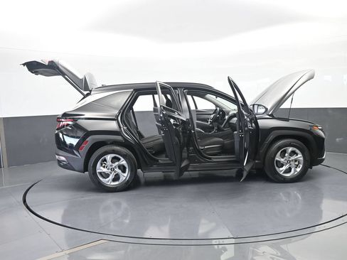 Used 2024 Hyundai Tucson SEL FWD image 37