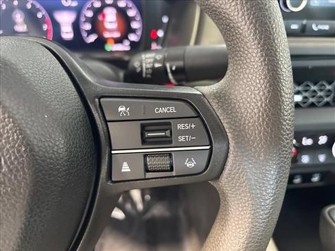 Certified 2025 Honda Accord SE image 9