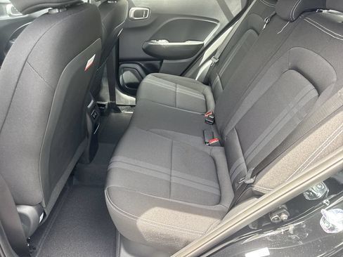 New 2026 Hyundai Venue SEL FWD image 19