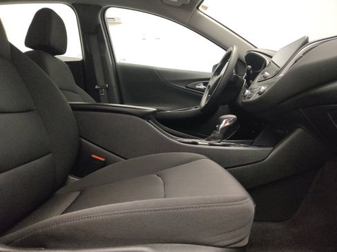 Used 2025 Chevrolet Malibu LT FWD image 21