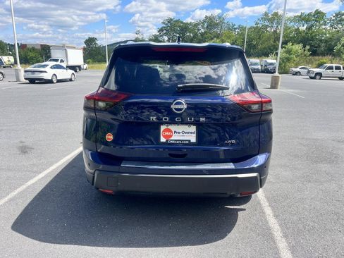 Used 2025 Nissan Rogue SV w/ SV Premium Package AWD/4WD image 35