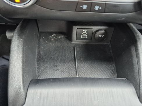 Used 2025 Ford Escape Active image 28