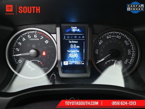 Used 2023 Toyota Tacoma TRD Sport w/ Advanced Technology Package image 12