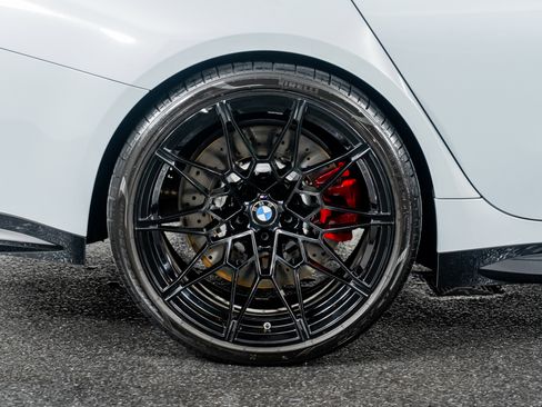Used 2024 BMW M3 Competition w/ Executive Package image 9