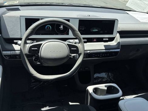 Certified 2024 Hyundai Ioniq 5 SEL RWD image 6