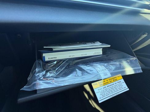 New 2026 Hyundai Elantra SE image 36