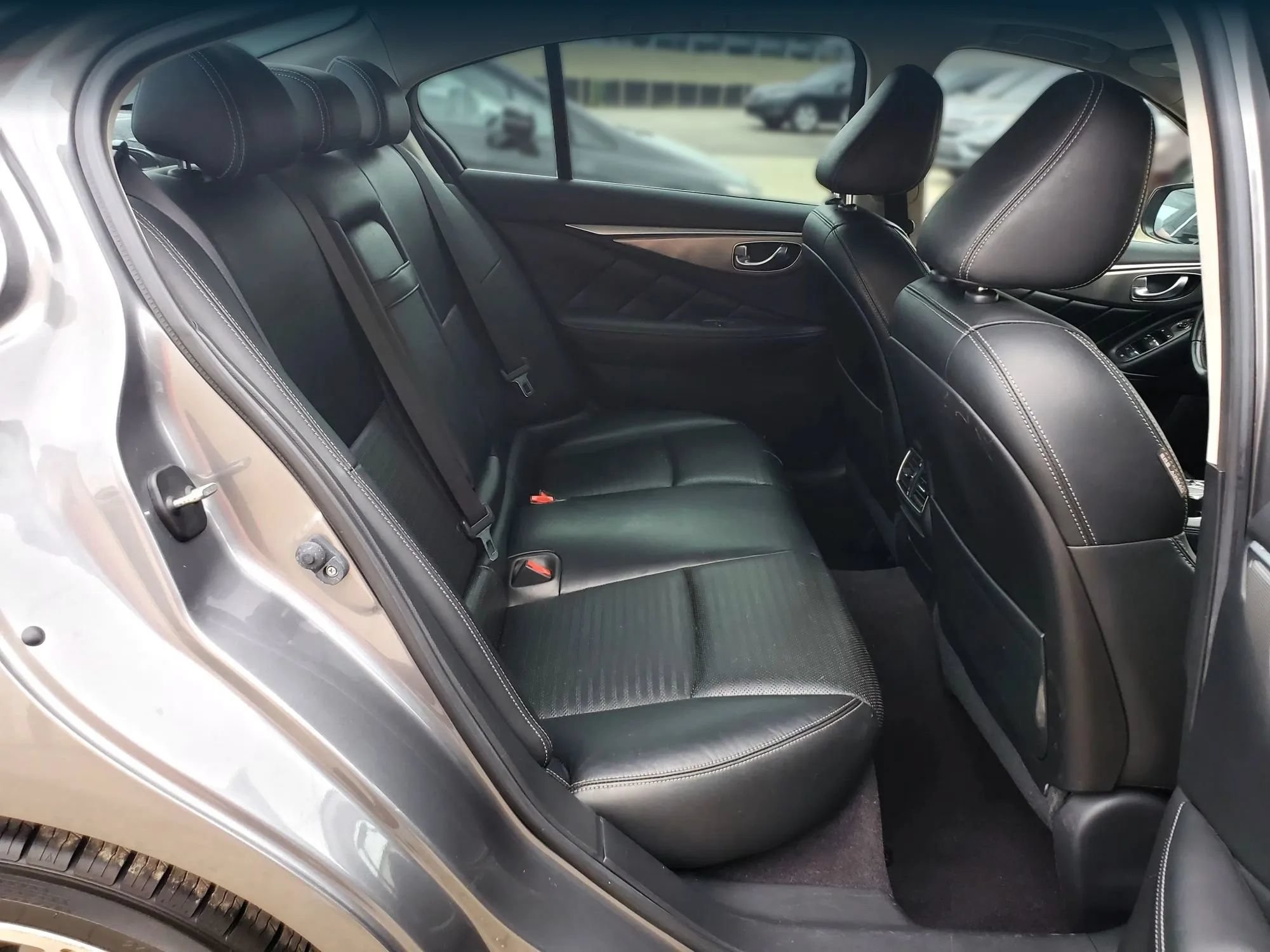 Used 2015 INFINITI Q50 RWD image 27
