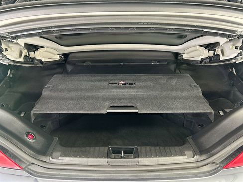 Used 2015 Mercedes-Benz SL 550 image 22