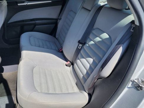 Used 2014 Ford Fusion S image 8