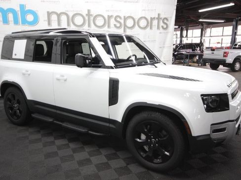 Used 2020 Land Rover Defender 110 SE image 10