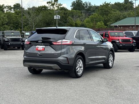 Used 2024 Ford Edge SEL AWD/4WD image 5