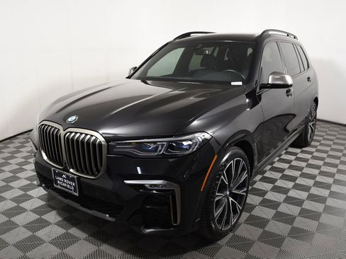 Used 2021 BMW X7 M50i w/ Cold Weather Package AWD/4WD image 2