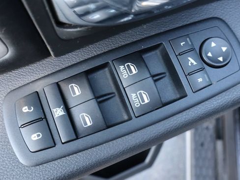 Used 2012 RAM 1500 Laramie Limited AWD/4WD image 27
