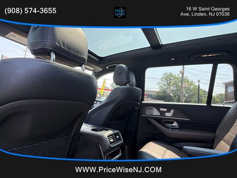 Used 2021 Mercedes-Benz GLS 450 4MATIC image 29