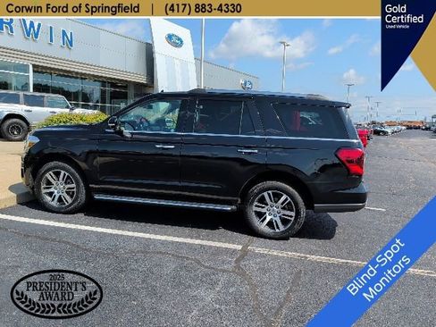 Used 2023 Ford Expedition Limited AWD/4WD image 8