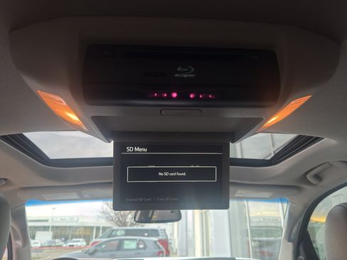 Used 2013 Toyota Sequoia Platinum image 19