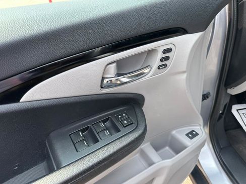 Used 2017 Honda Pilot Touring image 24