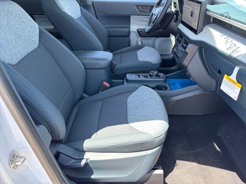 New 2025 Ford Maverick XLT w/ XLT Luxury Package AWD/4WD image 19