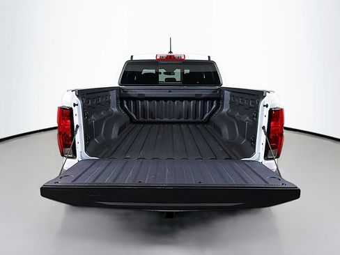 New 2026 Chevrolet Colorado W/T w/ WT Custom Package AWD/4WD image 18