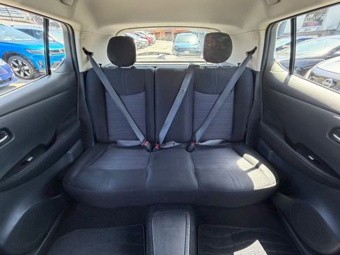 Used 2018 Nissan Leaf SV w/ Protection Package FWD image 36