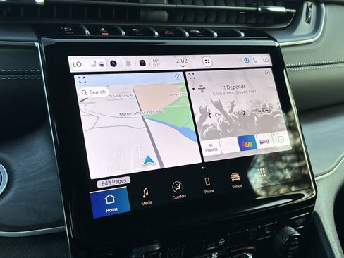 New 2025 Jeep Grand Cherokee Limited image 15