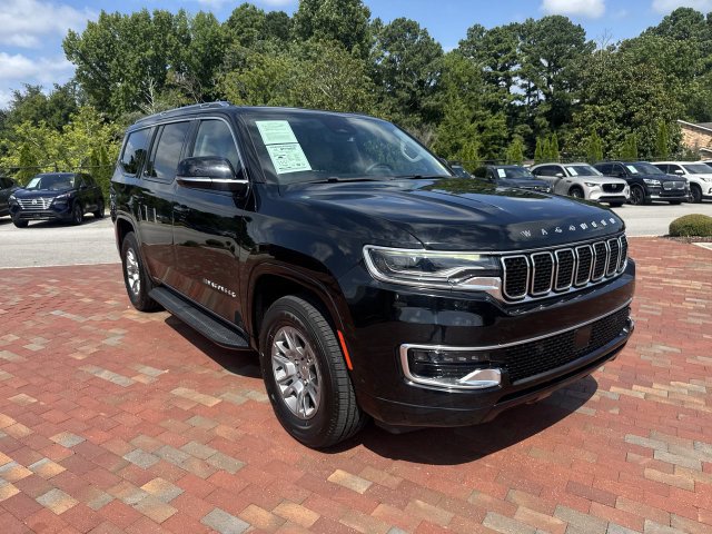 Used 2023 Jeep Wagoneer 2WD image 38