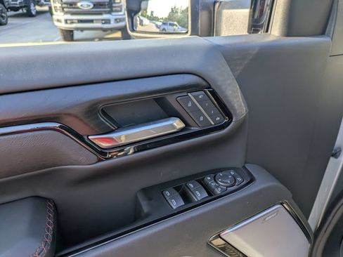 Used 2026 GMC Sierra 2500 AT4X AWD/4WD image 16