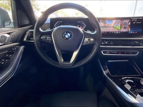 Used 2026 BMW X5 xDrive40i image 5
