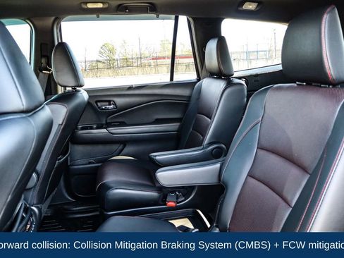 Used 2022 Honda Pilot Black Edition image 12