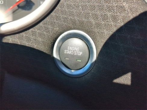 Used 2024 Chevrolet Malibu LT image 33