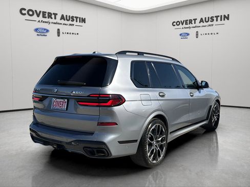 Used 2023 BMW X7 M60i w/ Executive Package image 5