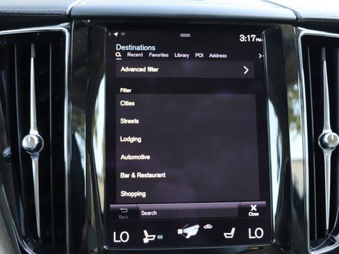 Used 2021 Volvo XC60 T5 Inscription w/ Protection Package Premier FWD image 17