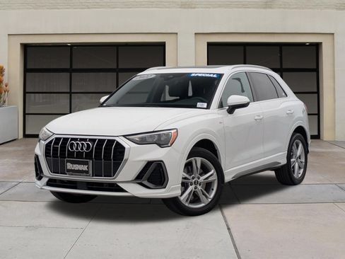 Used 2022 Audi Q3 2.0T Premium AWD/4WD image 3