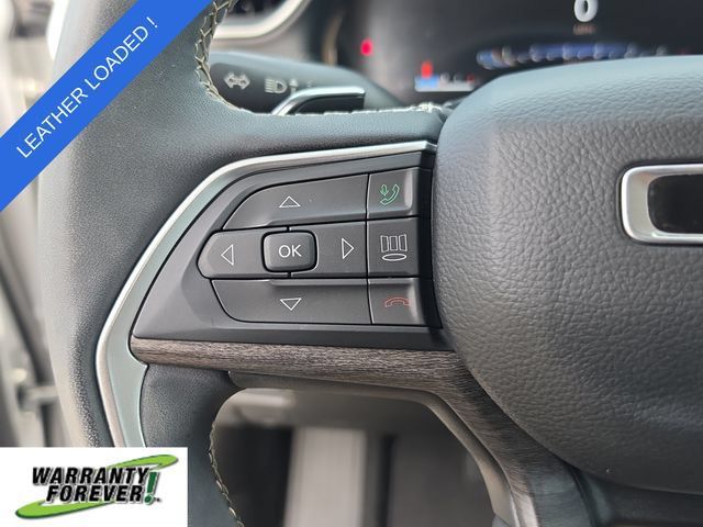 Used 2024 Jeep Grand Cherokee Limited RWD image 21