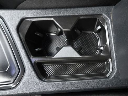 Used 2023 Volkswagen Tiguan SE FWD image 40