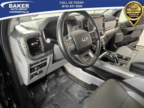 Used 2021 Ford F150 Lariat w/ Equipment Group 502A High image 11