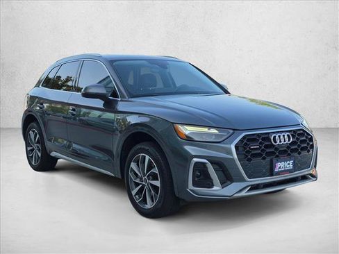 Used 2024 Audi Q5 2.0T Premium Plus w/ Premium Plus Package AWD/4WD image 3