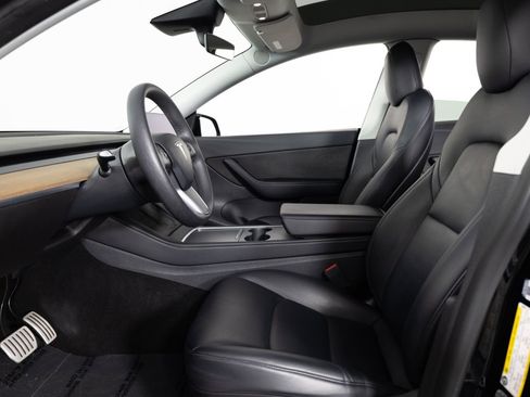 Used 2022 Tesla Model Y Performance AWD/4WD image 14