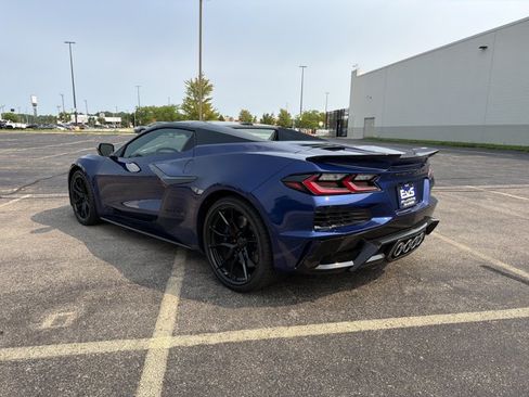 New 2027 Chevrolet Corvette Grand Sport RWD image 7