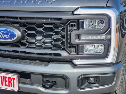 New 2026 Ford F250 XL w/ STX Appearance Package AWD/4WD image 5