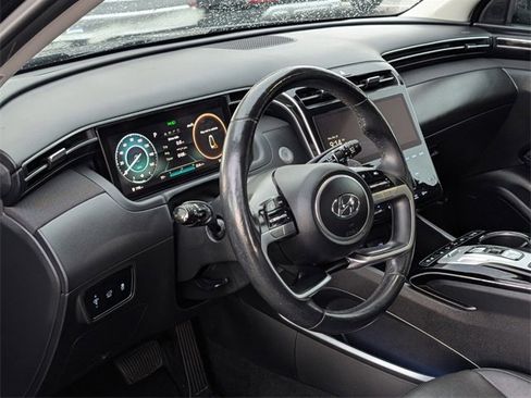 Used 2022 Hyundai Tucson Limited image 7