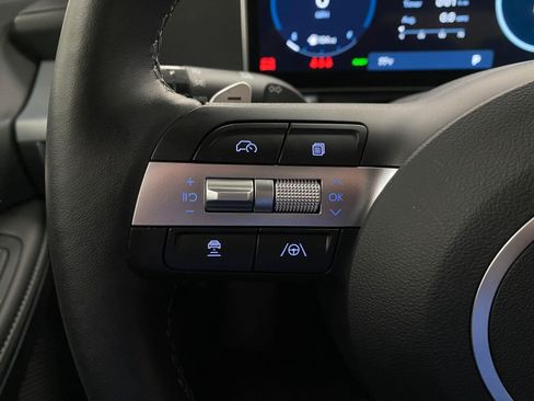 Certified 2025 Hyundai Sonata Limited FWD image 16