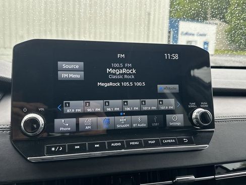 Used 2024 Mitsubishi Outlander SE AWD/4WD image 14