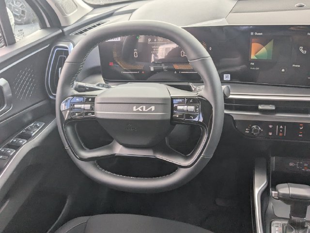 New 2026 Kia Sorento LX FWD image 16