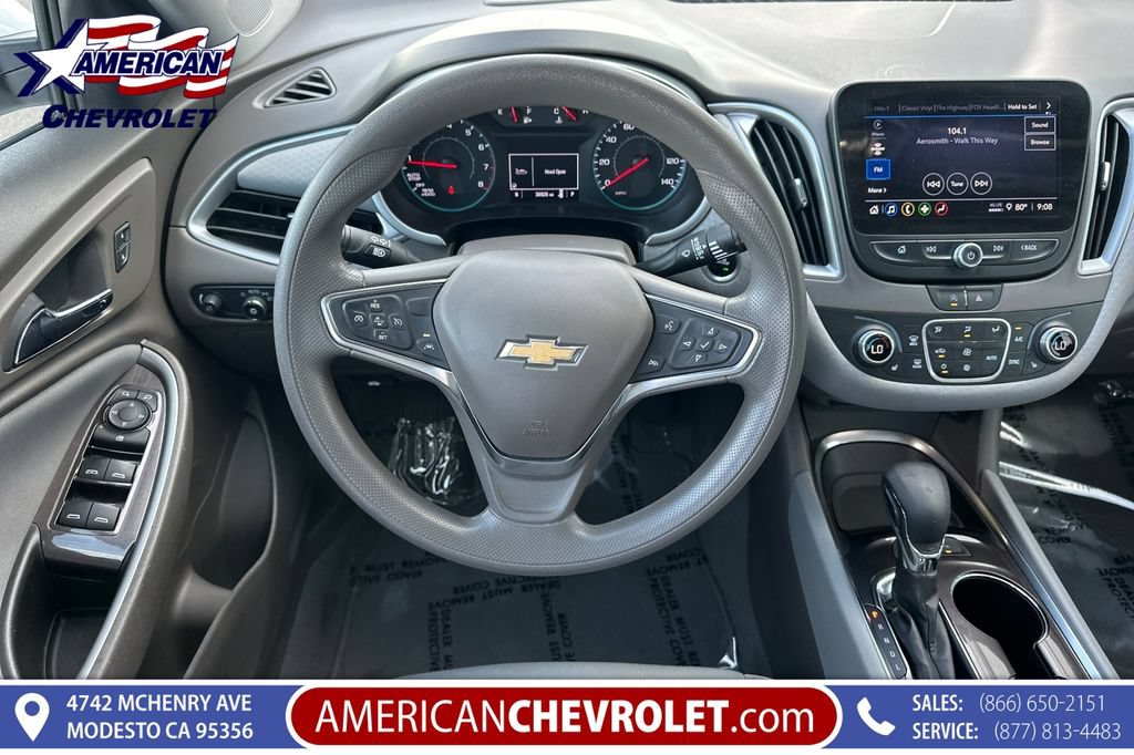 Used 2025 Chevrolet Malibu LT FWD image 18