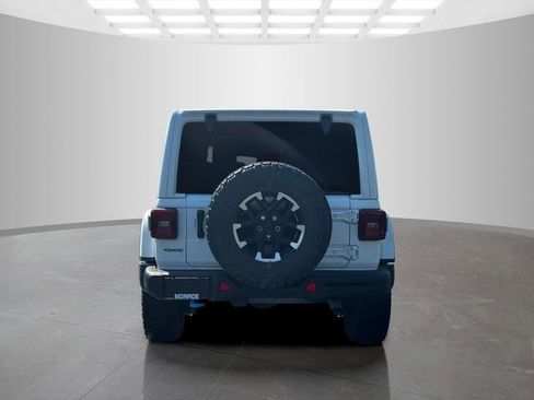 Used 2025 Jeep Wrangler Unlimited Rubicon 4xe AWD/4WD image 6