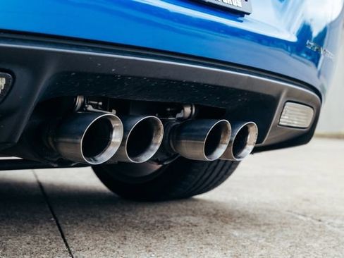 Used 2011 Chevrolet Corvette Grand Sport w/ Preferred Equipment Group image 31